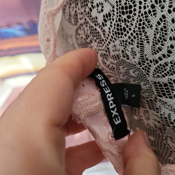 Top - Picture 4 of 4